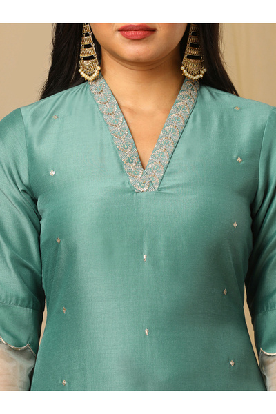 Globus By Styli Green Silver Embroidered V-Neck Kurta and Elasticated Pants Set