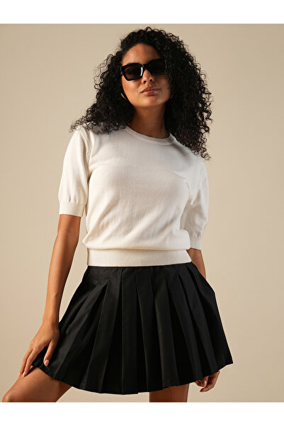 Globus By Styli Women White Round Neck Knitted Sweater