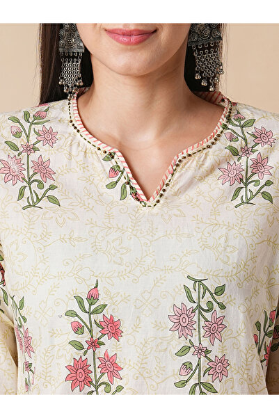 Globus By Styli Off-White All-Over Floral Print Straight Kurta with Palazzos Workwear Set