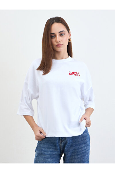 Styli White Slogan Oversized T-Shirt with 3/4 Sleeves