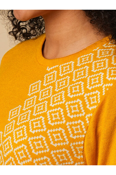 Globus By Styli Geometric Print Weave Knitted Loose Fit Winter Wear Kurta