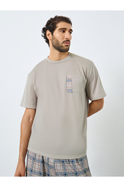 Styli Men Relaxed Fit Minimal Print T-Shirt and Shorts Set