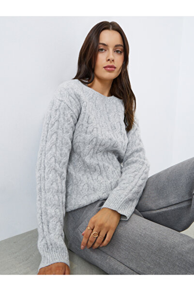 Styli Regular Fit Mixed Yarn Cable Knit Sweater