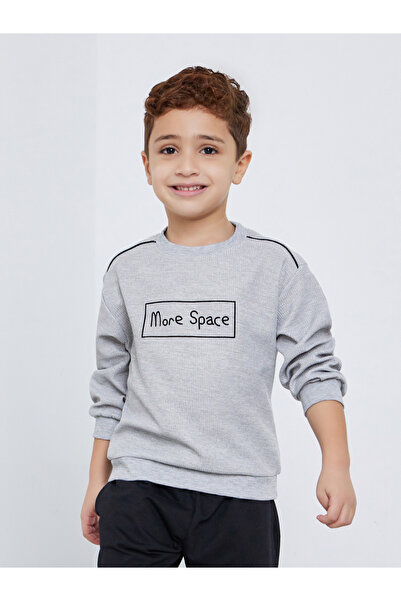 Styli Slogan Print Round Neck Sweatshirt