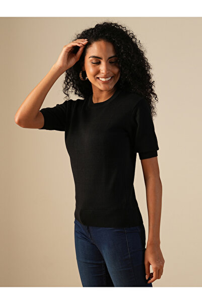 Globus By Styli Women Black Round Neck Knitted Sweater