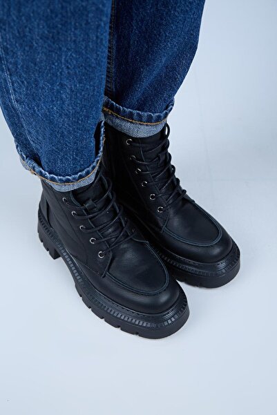 Manijero Ayra Women's Genuine Leather Lace-Up Pointed Toe Black Boots