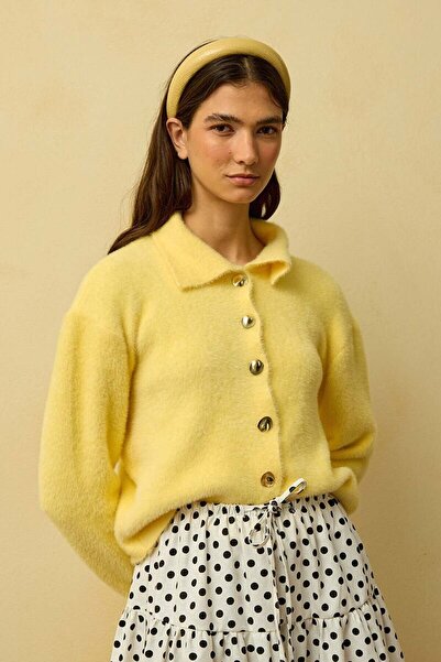 Ceylan Otantik Lemon Yellow Polo Neck Plush Cardigan