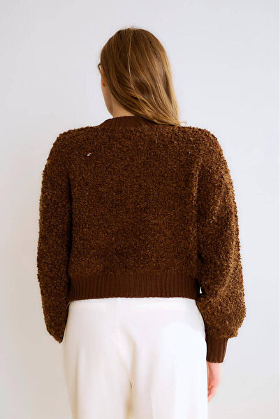 Robin Crop Buklet Knitwear Cardigan