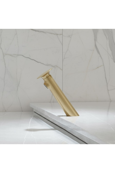 Senorita Senorita's stylish and modern multi-colored washbasin mixer