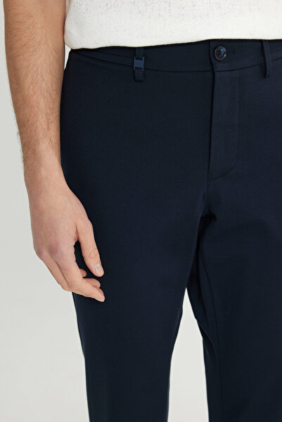 ALTINYILDIZ CLASSICS Ανδρικό παντελόνι σε μπλε ναυτικό βαμβακερό εφαρμοστό με λεπτή εφαρμογή, δεμένη μέση, ελαστικό παντελόνι με πλαϊνές τσέπες