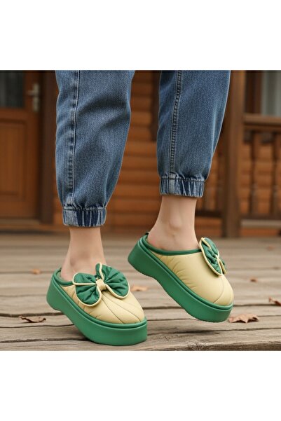OEM Fluffy, warm and relaxing house slippers, stylish, cheerful and unique slippers, for women, L723