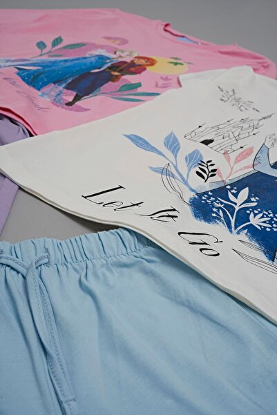 FOR YOU MODA 4-teiliges Set aus T-Shirt, Shorts und Hose mit Frozen-Print in Puderfarben