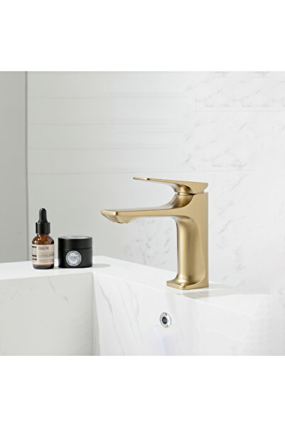 Senorita خلاط مغسلة سينوريتا كروم/ أناقة عصرية ولمسة من الرقي لمنزلك