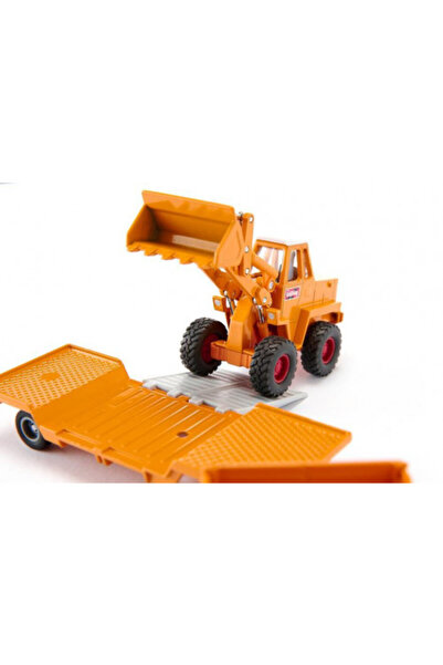 Siku Mercedes 710 Classic Truck with Trailer and Kramer Excavator, 1:50 Scale (4117)