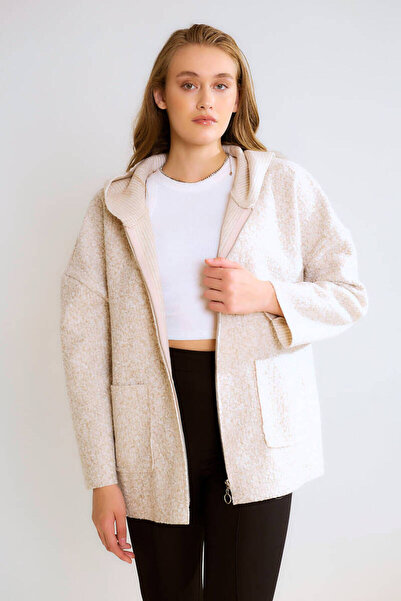 Robin Oversized Hooded Boucle Coat (Suitable for Sizes 38-48.)