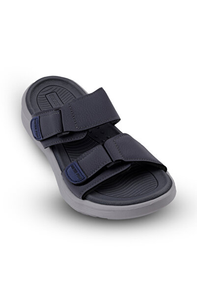 Water Fish Casual sandals with adjustable Velcro straps