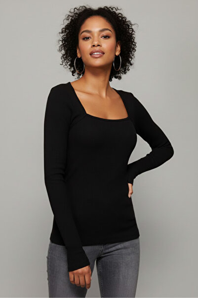 Sienza Women's Black Square Collar Blouse