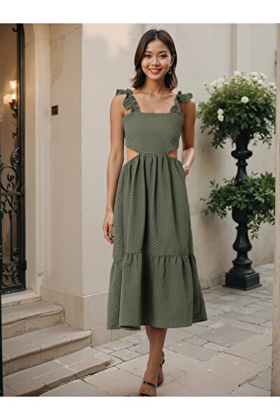 Freehand By Styli Green Textured Strappy Midi Dress