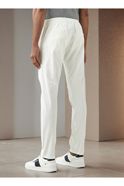 FAV Men Slim Fit Wrinkle Free Flexi Waist Chinos