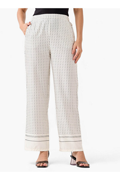 FAV بنطلون مطبوع بقصّة عادية