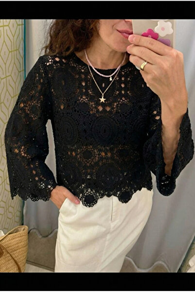 FEMELLE Women's Black Crochet Blouse Standard Size