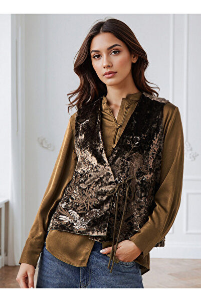 Iconic Regular Fit Shirt with Velvet Coat Sequin Embroidered