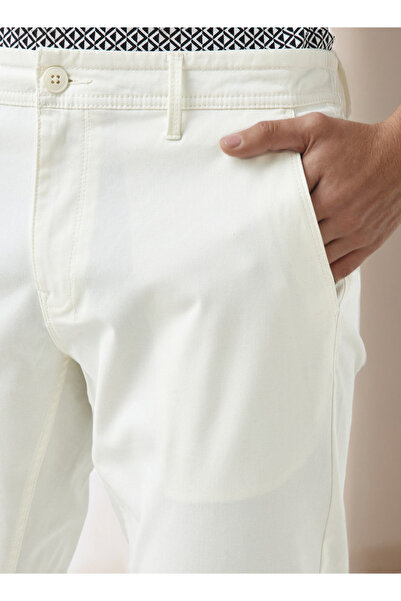 FAV Men Slim Fit Wrinkle Free Flexi Waist Chinos