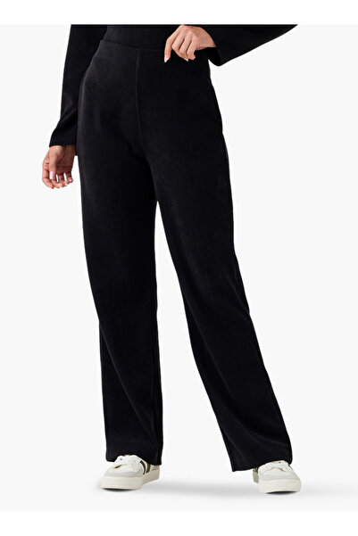 FAV بنطال مخملي مضلع بخصر مرن وقصة عادية