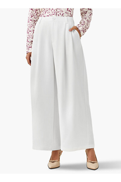 FAV بنطلون واسع الأرجل بتصميم مطوي