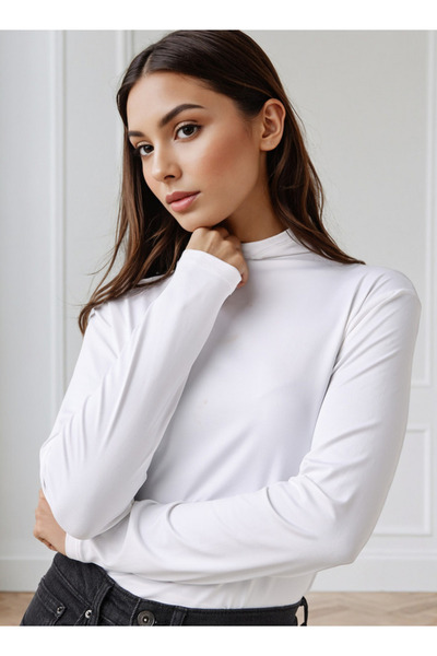 FAV Regular Fit T-shirt with High Neck