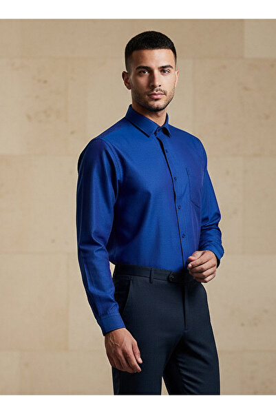 FAV قميص رجالي بقصّة عادية وأكمام طويلة وياقة