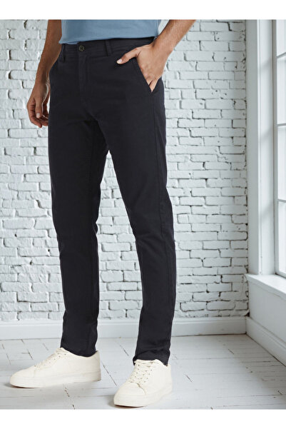 FAV بنطال تشينو مع جيوب وأزرار للإغلاق