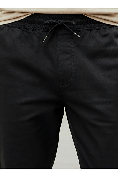 FAV Men Slim Fit Joggers with Pockets