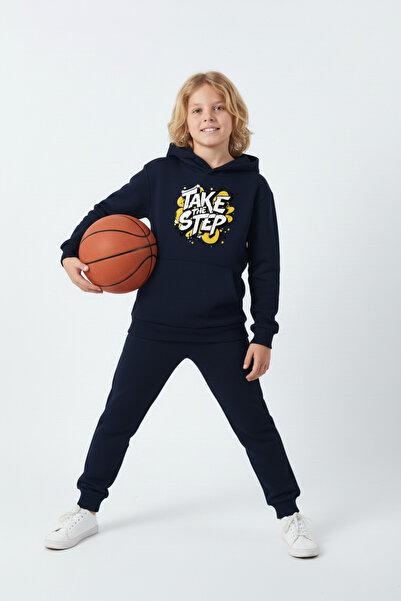YA KO KİDS Σετ αθλητικής φόρμας για αγόρια με 3 νήματα, επένδυση fleece τσέπες καγκουρό και λεπτομέρεια εκτύπωσης Take The Step