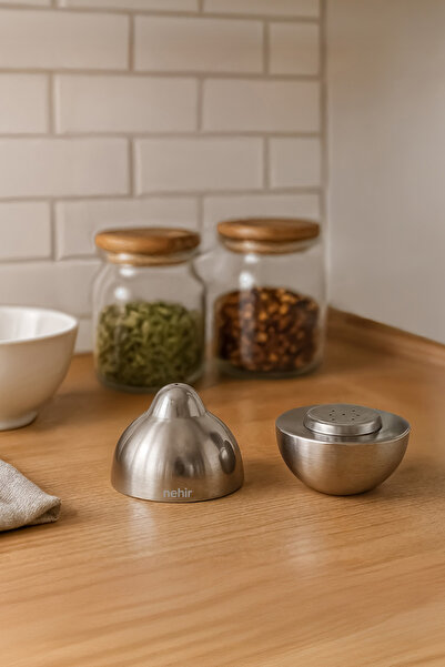 Nehir Elvis 2-Piece Stainless Steel Salt and Pepper Shaker Set