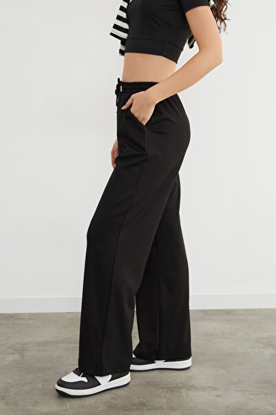 Fulla Moda Modal Sweatpants with Tie-Waist and Pockets