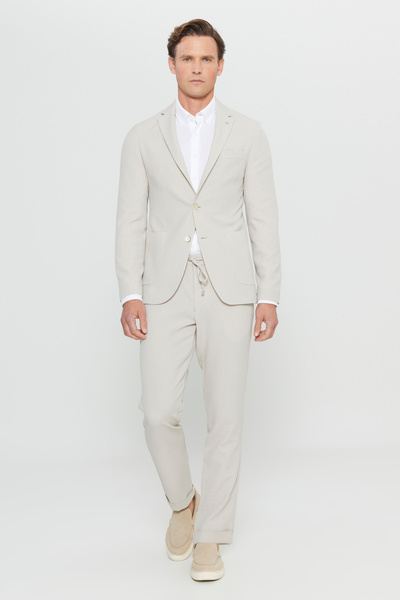 ALTINYILDIZ CLASSICS Men's Beige Slim Fit Slim Fit Mono Collar Striped Seersucker Patterned Flexible Suit with Pocket Pockets