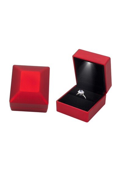 OEM Red box with LED 5.8cm x 6.3cm x 5 cm, designed for special occasions, engagement ring, diamonds