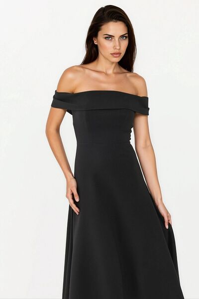 Hiccup Відкриті плечі, А-силует, довга сукня