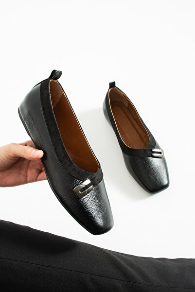 dabab shoes Alvi̇a Women's Black Suede Detailed Metal Buckle Square Toe Comfortable Ballet Flats