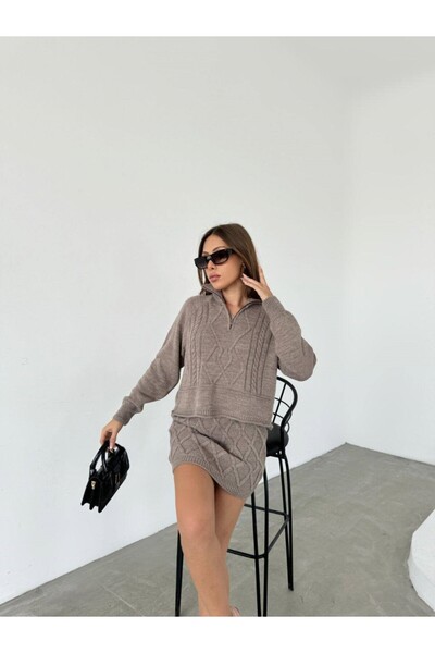 GİYSİ DÜNYASI 57 Knit Fabric Knit Detail Polo Collar Zipper Sweater Mini Skirt 2-Piece Set