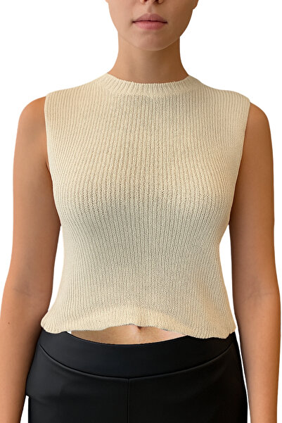 Qualia Butik Women's Knitted Back Button Detail Knitted Vest