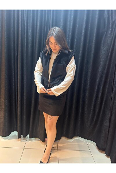 Woow Vest with Elasticated Collar