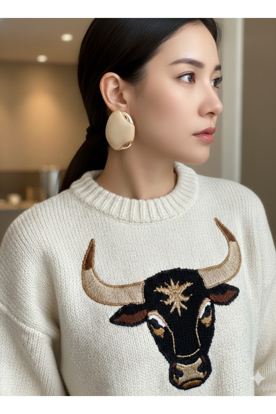 Tüko Store أقراط بيضاوية ذهبية مزخرفة