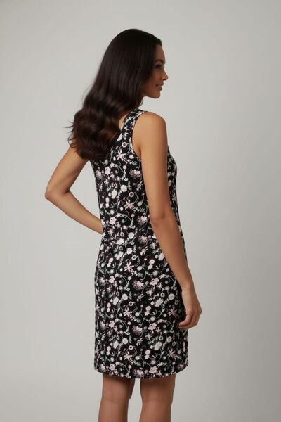 enmodaiçgiyim Women's Black Floral Patterned 100% Cotton Stretchy Lace Detailed Thick Strap Comfortable Nightgown