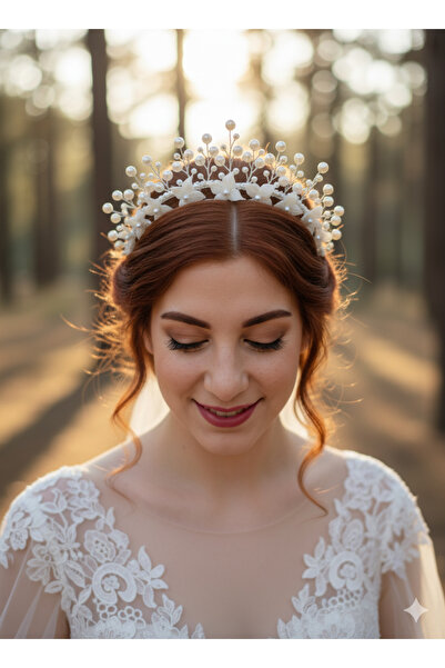Handmade Tiara de mireasă, tiara de mireasă elegantă, tiara cu perle, accesoriu de mireasă cu perle, tiara de mireasă cu flori