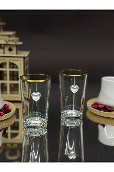 KirLiNova طقم من كوبين للقهوة مطلي بالذهب مع تفاصيل على شكل قلب أبيض