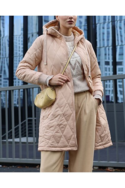 Modamorfo    5138 Quilted Long Puffer Jacket - Beige