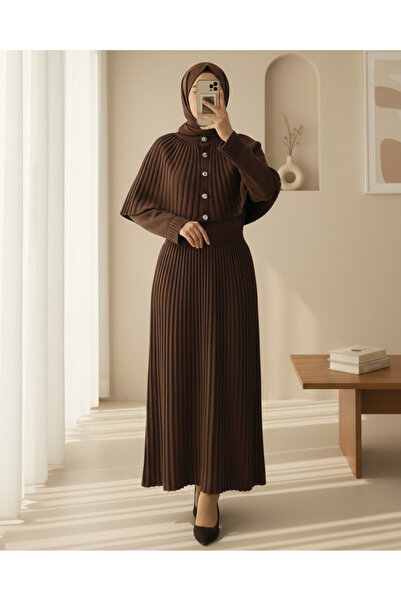 Modamorfo Φούστα κοτλέ Μακρύ πλεκτό φόρεμα με λάστιχο στη μέση και λεπτομέρεια κάπας - Καφέ