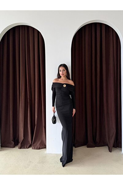 MEECY Madonna Collar Buckle Detailed Maxi Length Dress